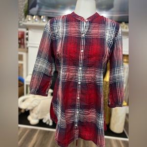 Aeropostale Red, Blue and White Plaid flannel shirt